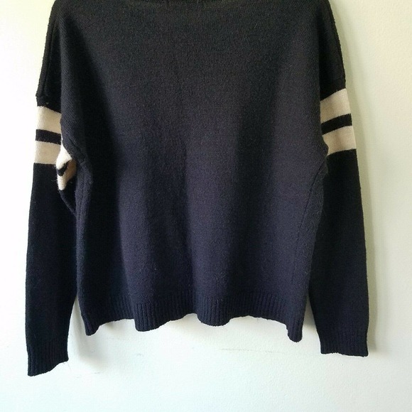 Brandy Melville Veena Navy White Striped Sweater - Picture 8 of 10